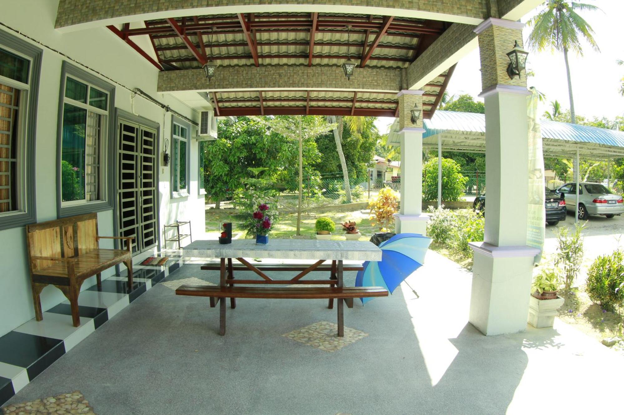 Twin Castle Homestay กัวลาปิลาห์ ภายนอก รูปภาพ